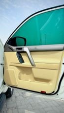 تويوتا برادو GXR 2016 Facelift To 2023 Shape LHD V4 Full Option Top Of The Range Very Clean And Perfect Condition