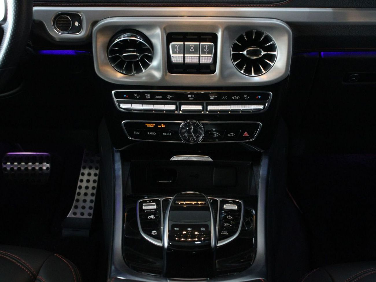 Mercedes-Benz G 550 G550