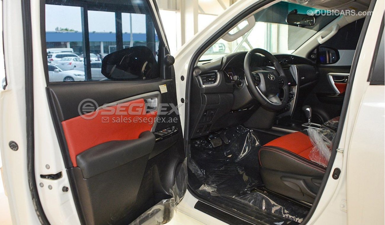 تويوتا فورتونر 2020 Toyota Fortuner 2.4L TDSL, 4WD AT with Additional Accessories