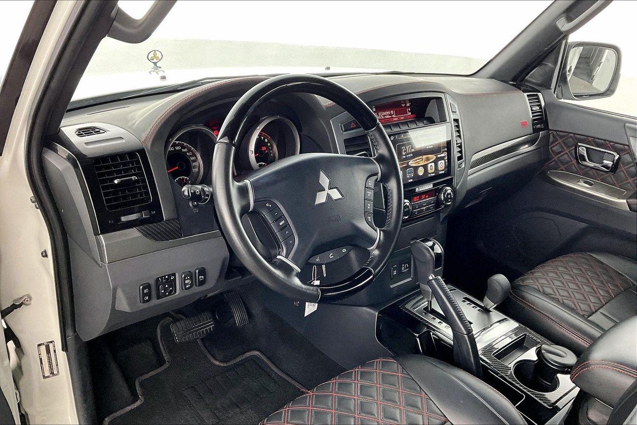 ميتسوبيشي باجيرو Signature Edition | شامل الضمان | 0 ﺪﻔﻋﺓ ﺃﻮﻟﻯ