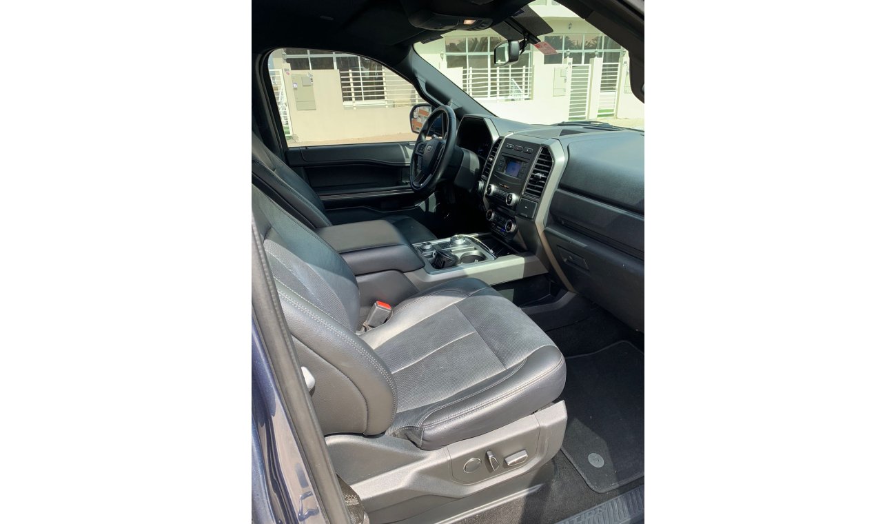 Ford Expedition XLT