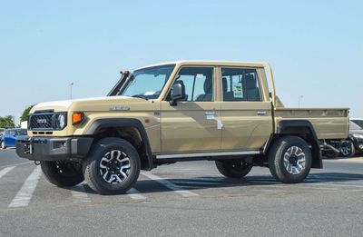 تويوتا لاند كروزر بيك آب TOYOTA LAND CRUISER 79 4.0L AT DC 4WD PICKUP 2025