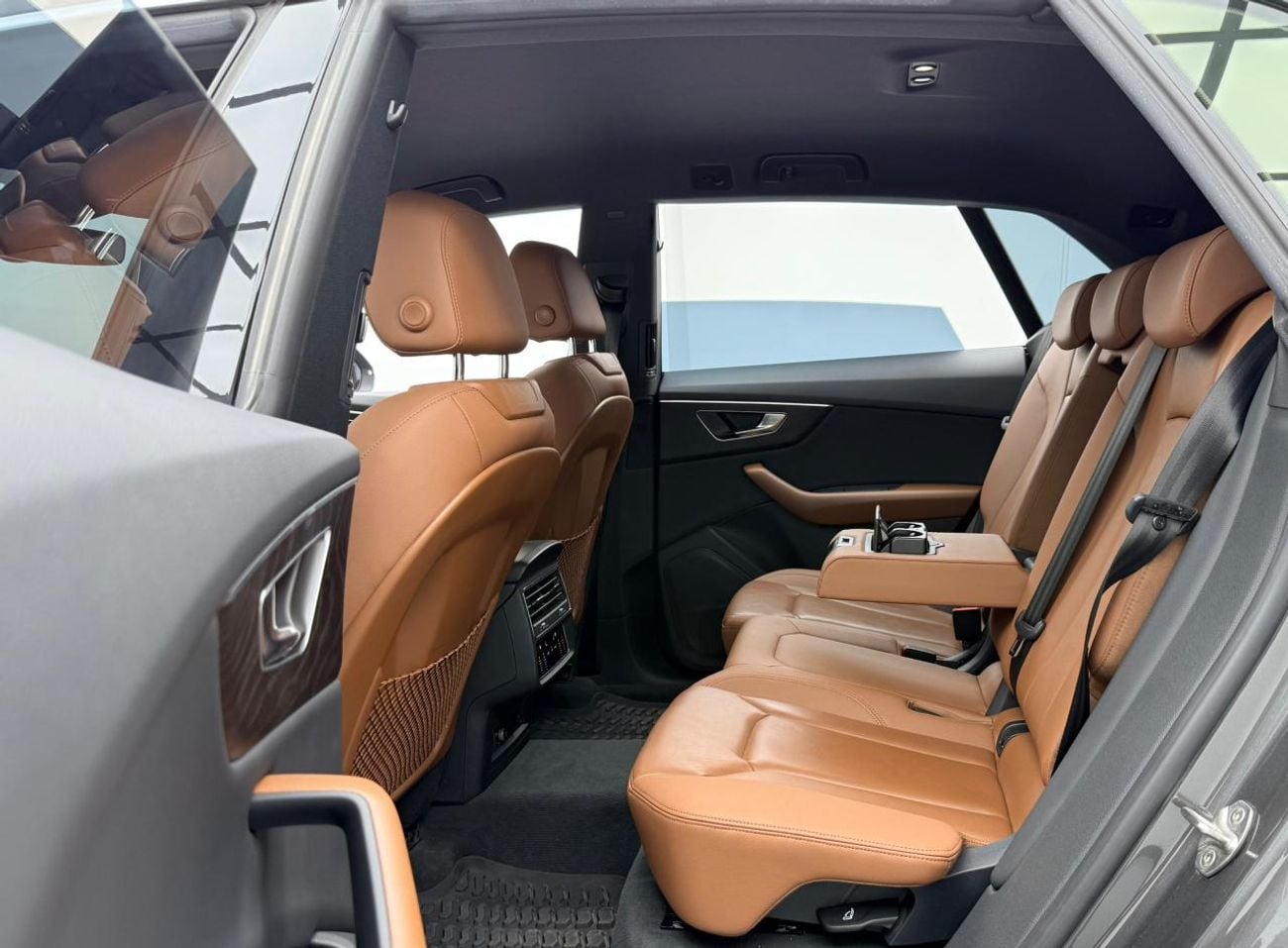 أودي Q8 55 TFSI quattro 3.0L SUV