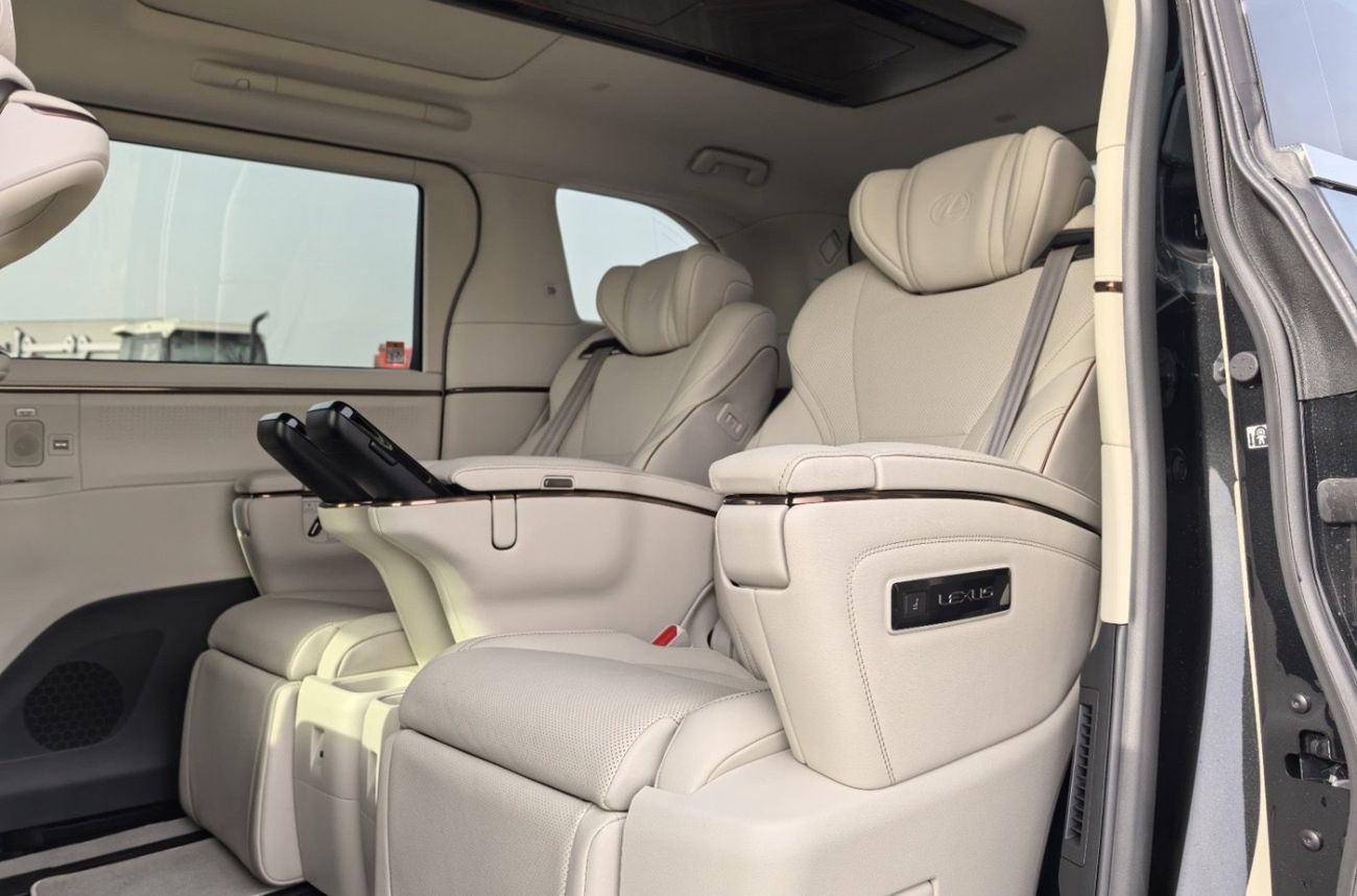 Lexus LM 350h 2025 LEXUS LM350h 2.5L HYBRID FULL OPTION