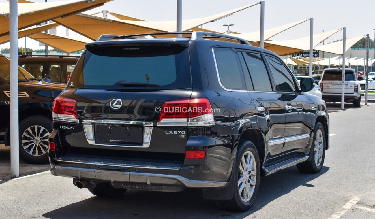 Lexus LX 570 S