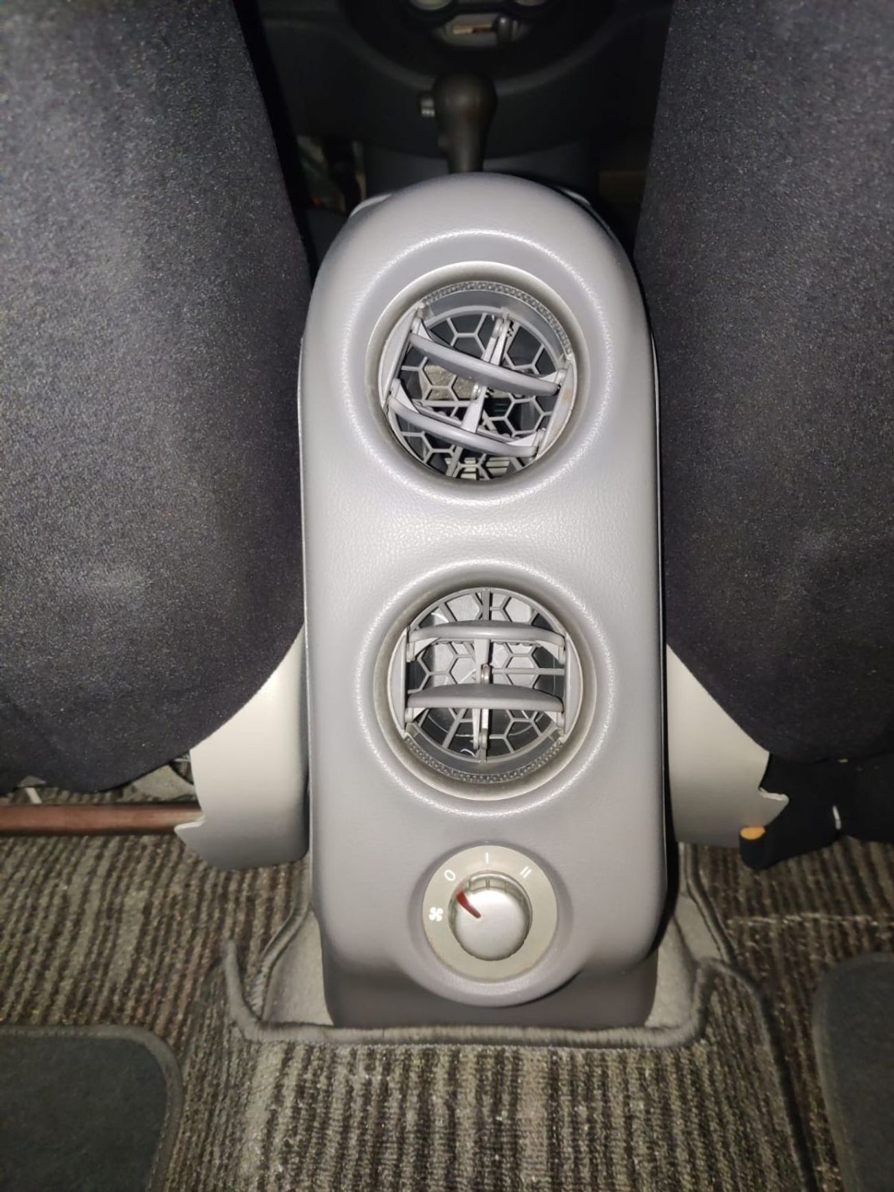 Nissan Sunny SE Nissan Sunny 2013 Full automatic Gcc