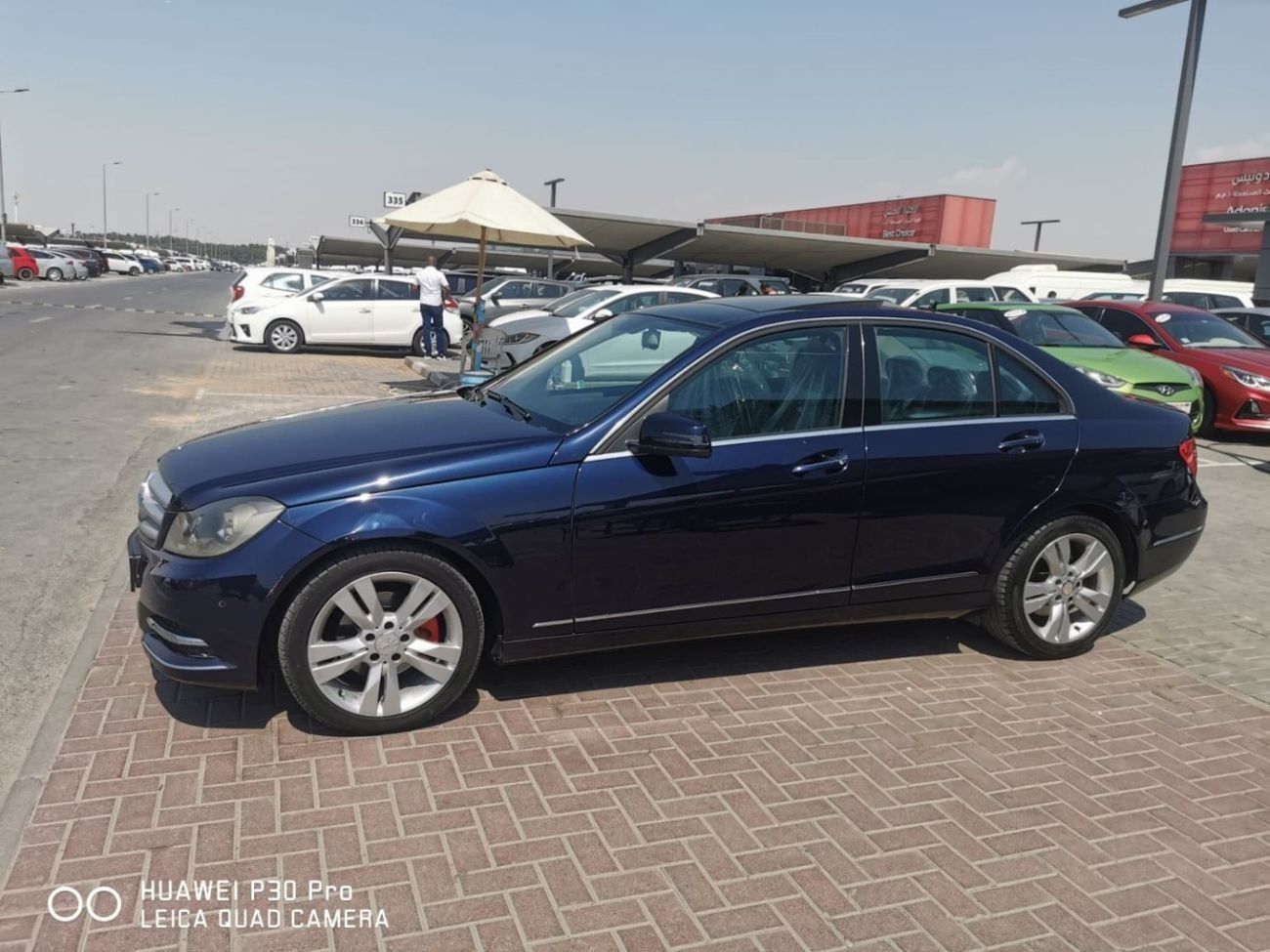 Mercedes-Benz C 200 In excellent condition and requires no expenses
