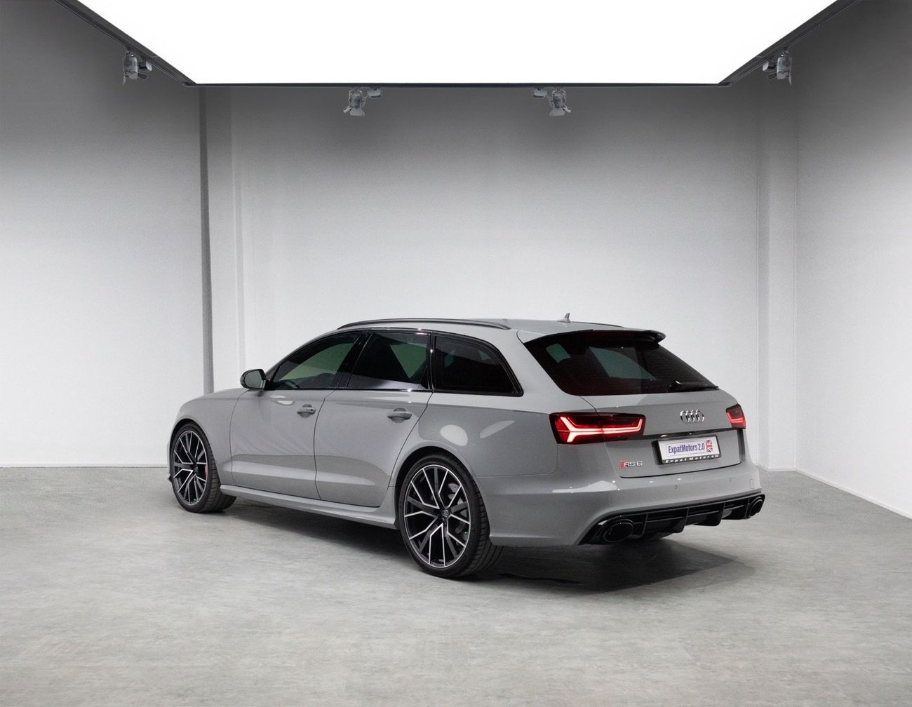 أودي RS6