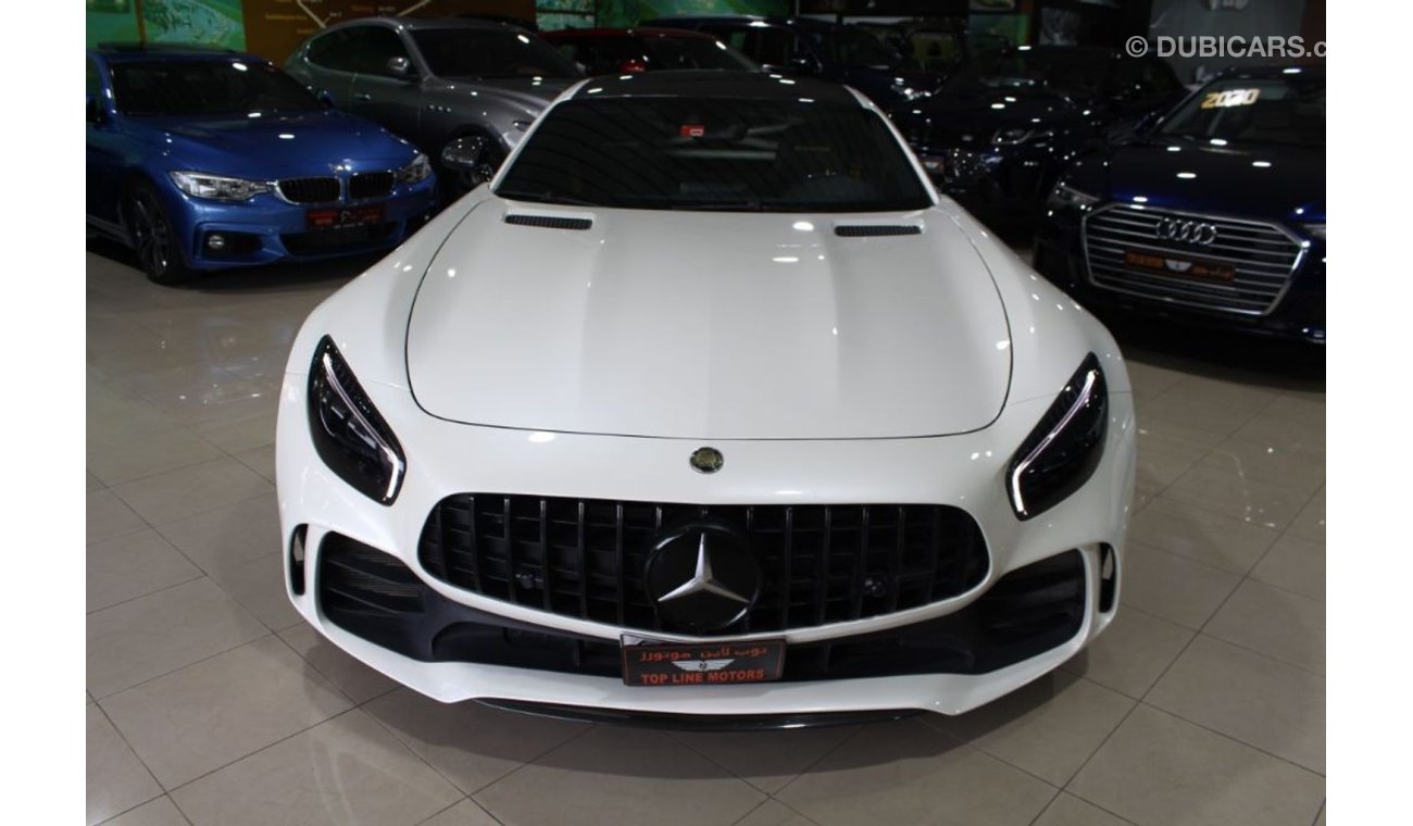 Mercedes-Benz AMG GT-R