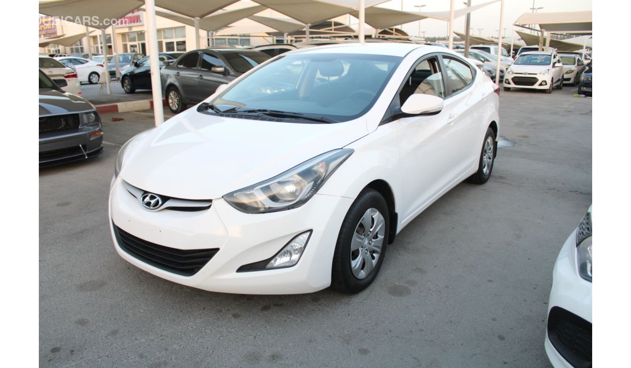 Hyundai Elantra Hyundai elantra 2015 GCC 1600 CC