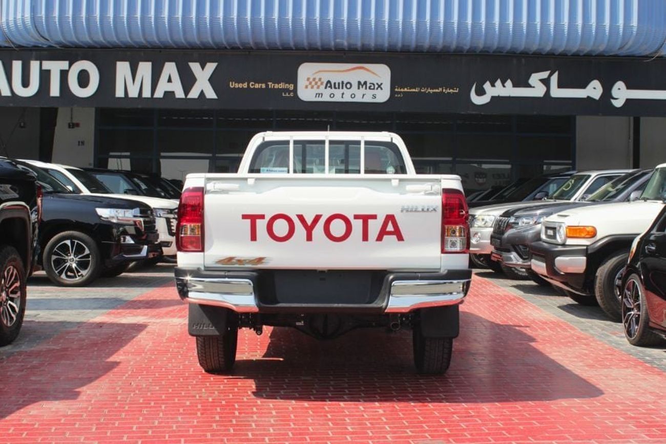 تويوتا هيلوكس GLX 2.7L Single Cab Utility 4WD M/T