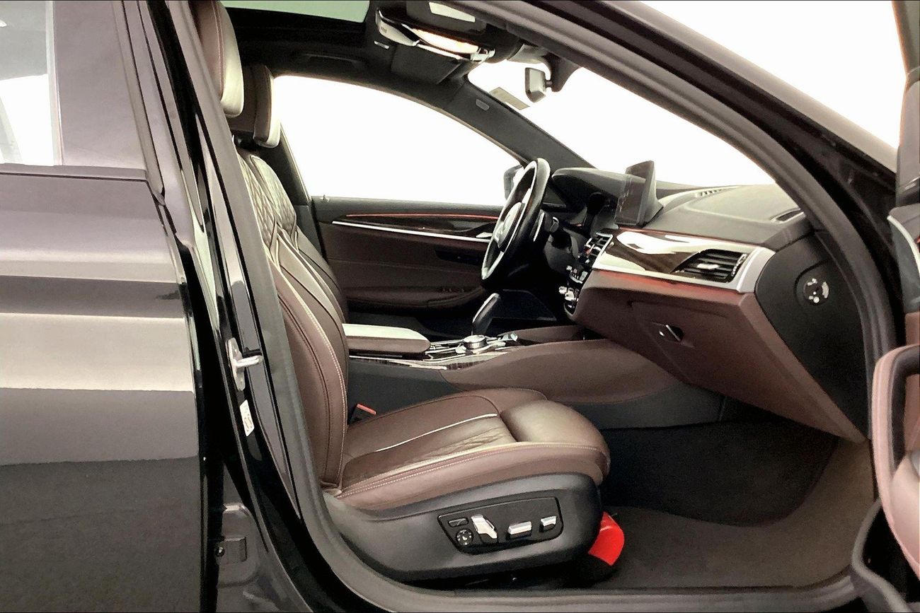 BMW 540i M-Sport & Luxury Package | Guaranteed Warranty | 0 Down Payment