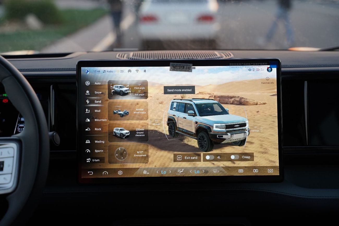 BYD Leopard 5 2025 BYD Leopard 5 Ultra Intelligent Drive Gray in Blue 0km