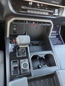 Toyota Tundra CREWMAX SR