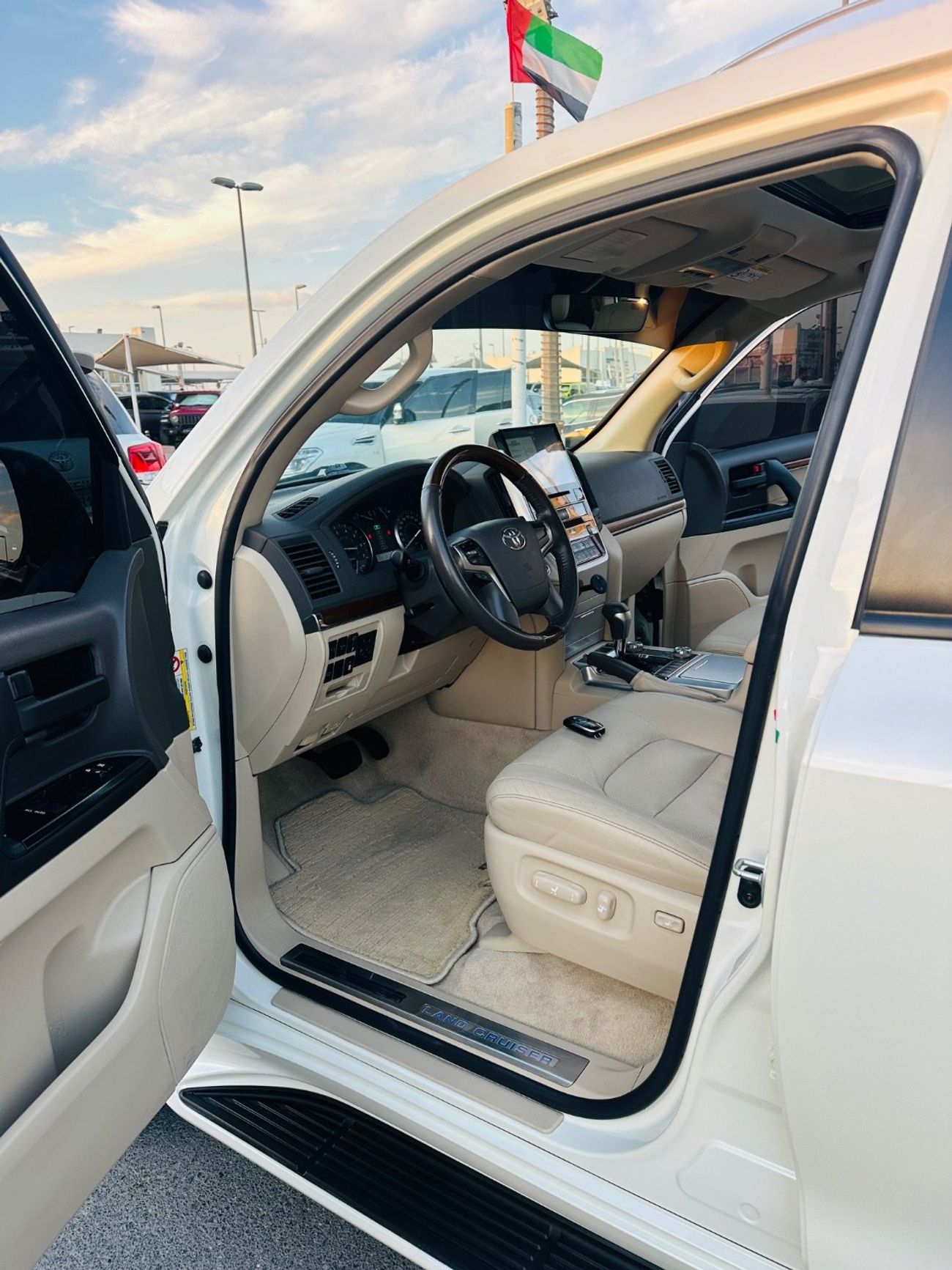 تويوتا لاند كروزر