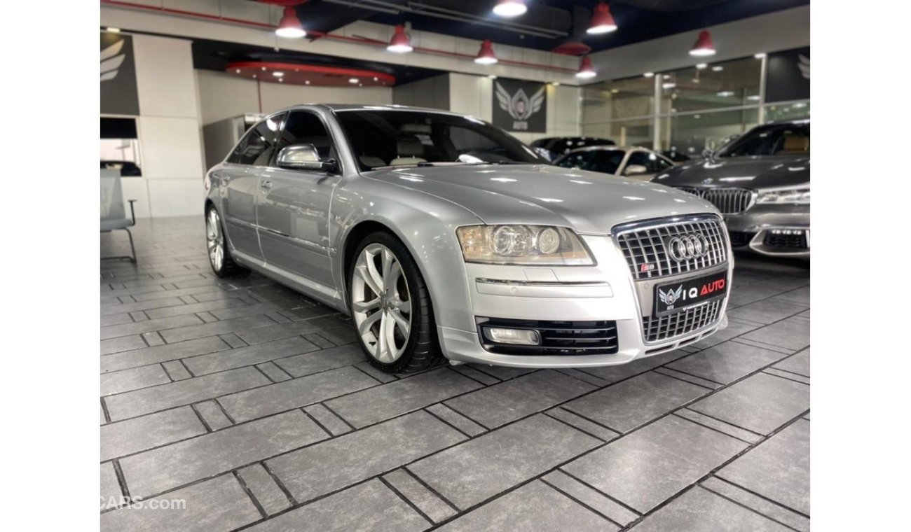 Audi S8