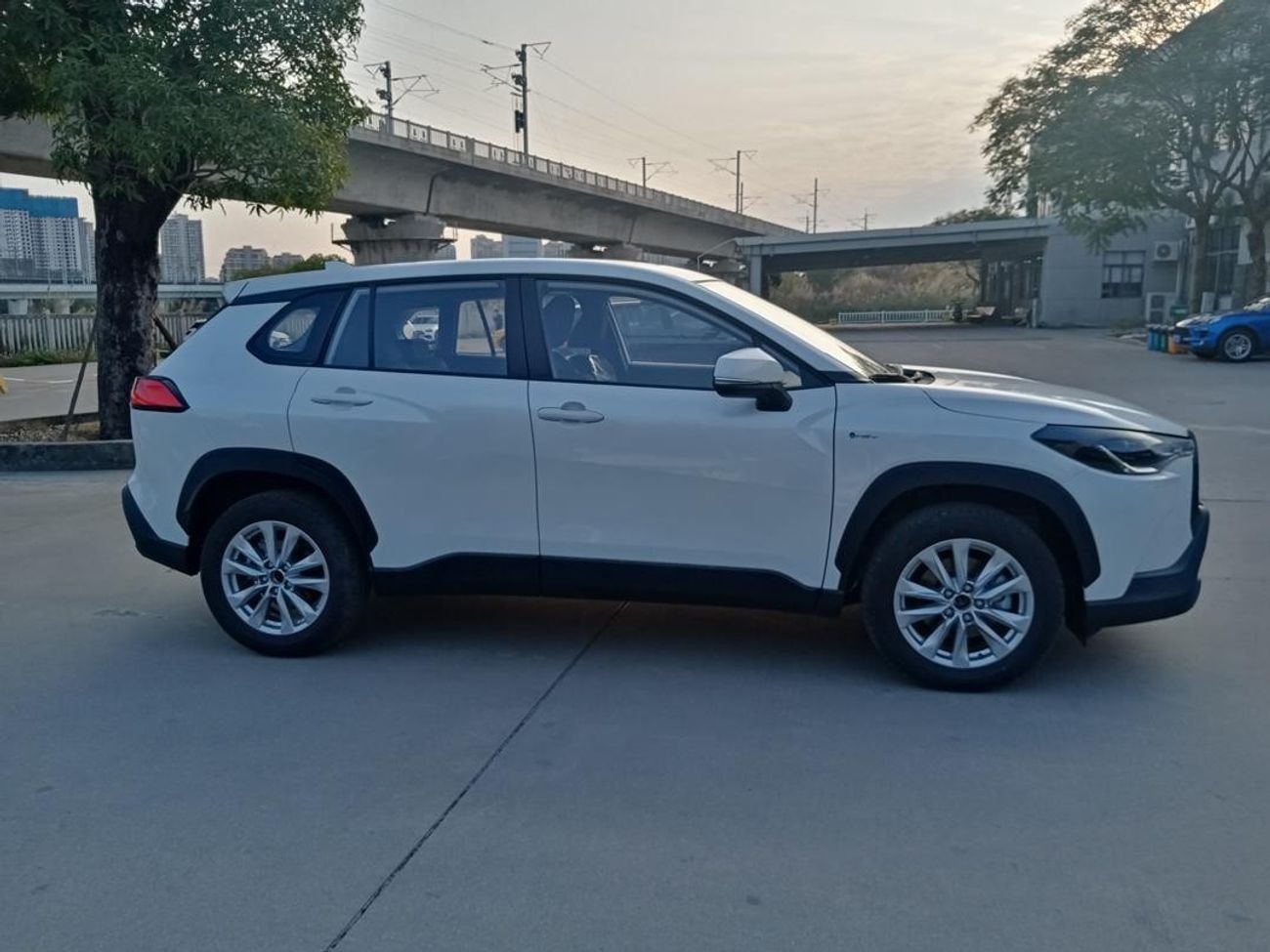 Toyota Corolla Cross 2.0 L Hybrid