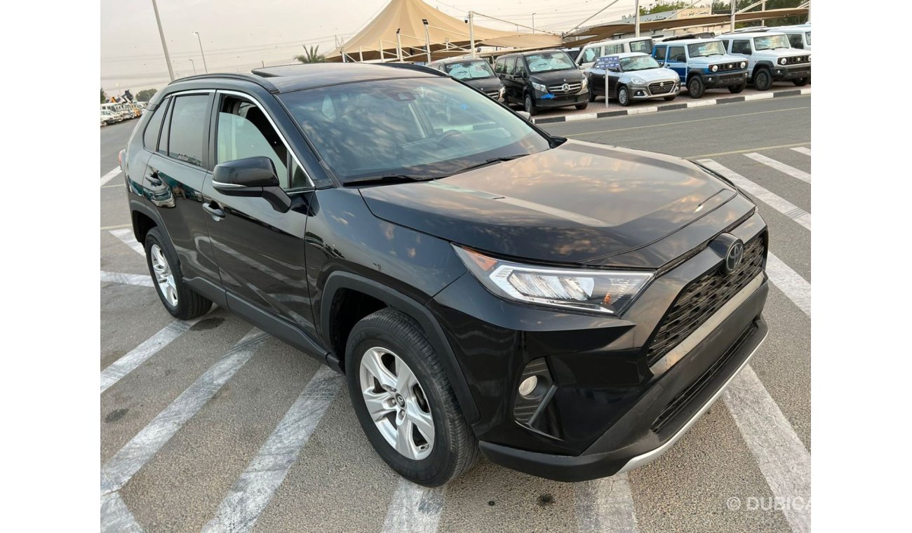 تويوتا راف ٤ 2019 TOYOTA RAV4 XLE / AWD / FULL OPTION