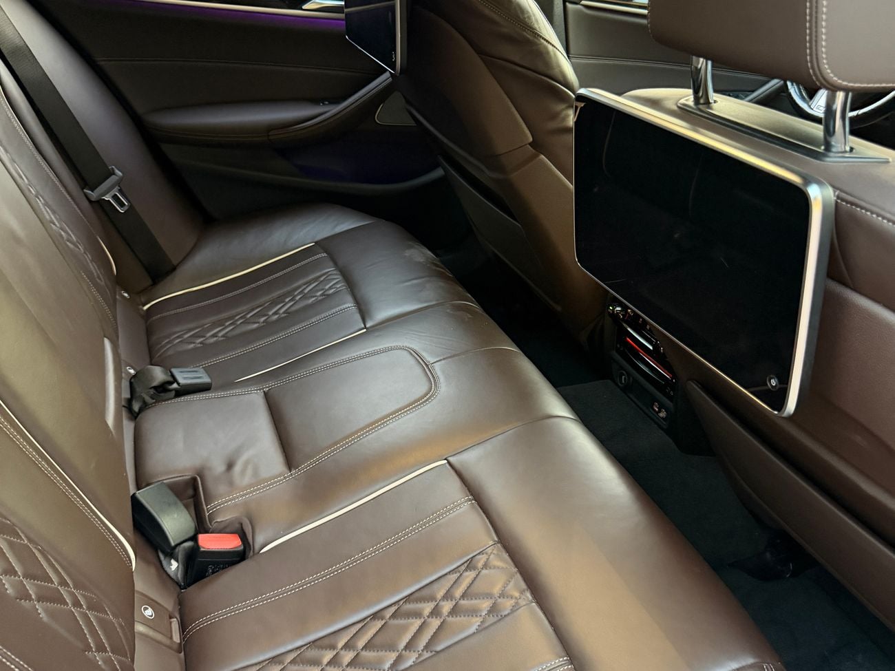 بي أم دبليو 540i