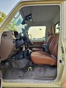 Toyota Land Cruiser Pick Up LC79 LX-Z1 SINGLE CABIN TURBO / 2.8L DIESEL A/T 4WD / SNORKEL, WINCH / (CODE#LX-Z1)