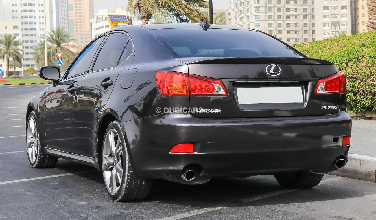 Lexus IS250