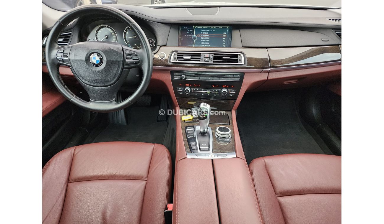 BMW 740Li BMW 740 LI_Gcc_2012_Excellent_Condition _Full option