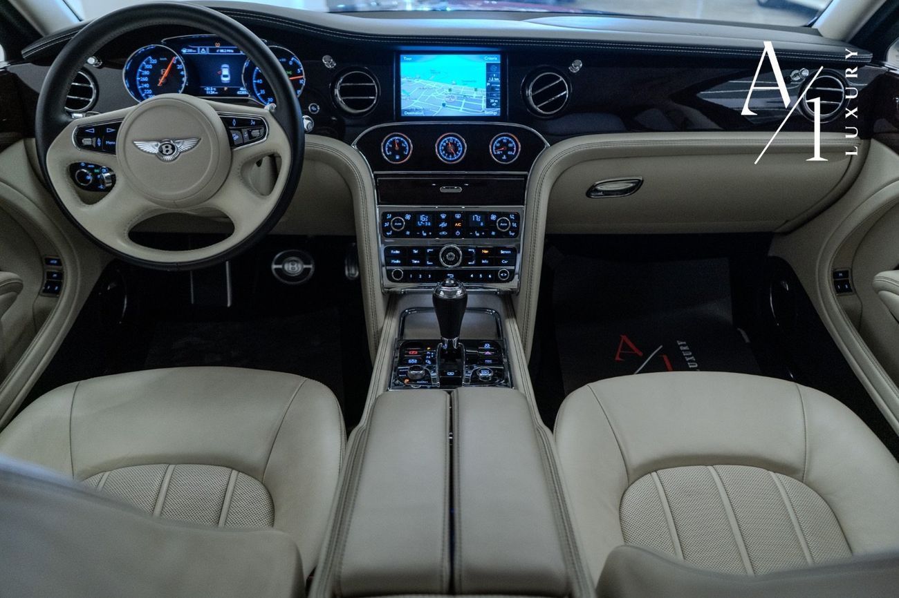 بنتلي مولسان 2016 Bentley Mulsanne, Service History, Low Kms, 1 Owner, 2 Keys, GCC Spec