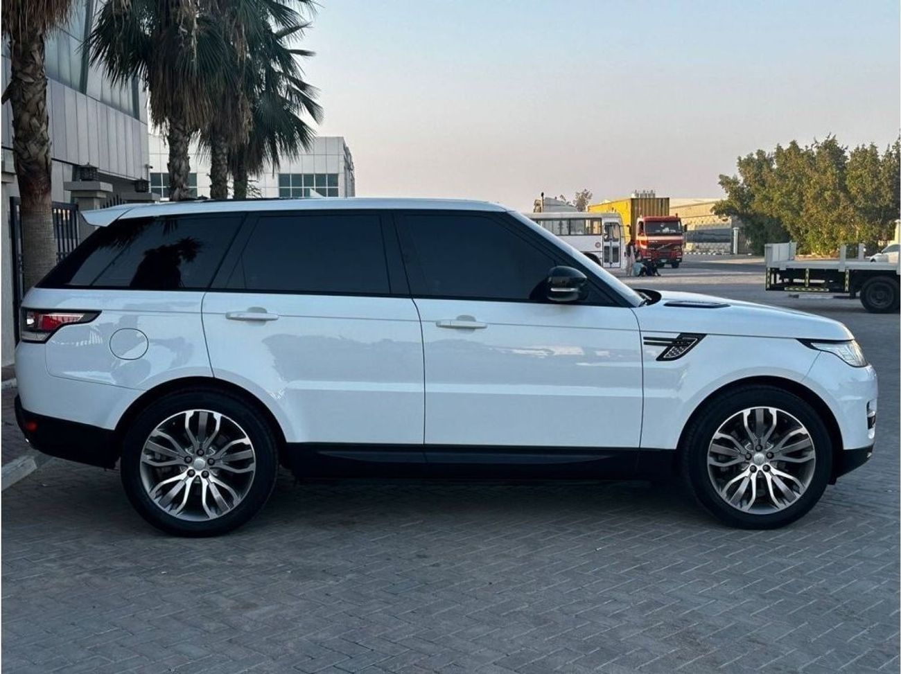 لاند روفر رينج روفر سبورت