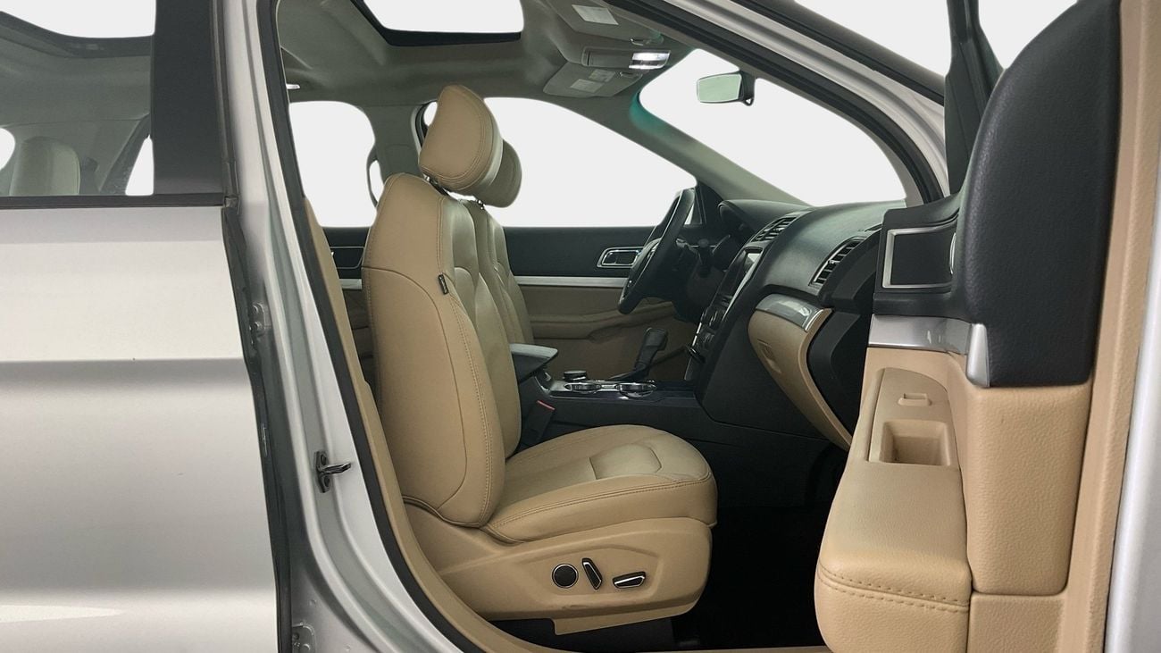 فورد إكسبلورر XLT (Leather) | upto AED 20,000 Ramadan Discount | شامل الضمان | 0 ﺪﻔﻋﺓ ﺃﻮﻟﻯ