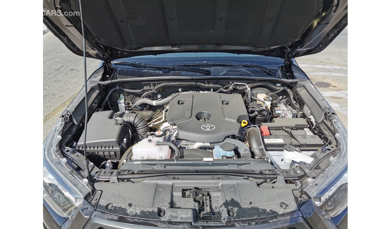 Toyota Hilux WIDE BODY 2.4L Diesel, 17" Tyre, Power lock/Windows (CODE # THBBL21)