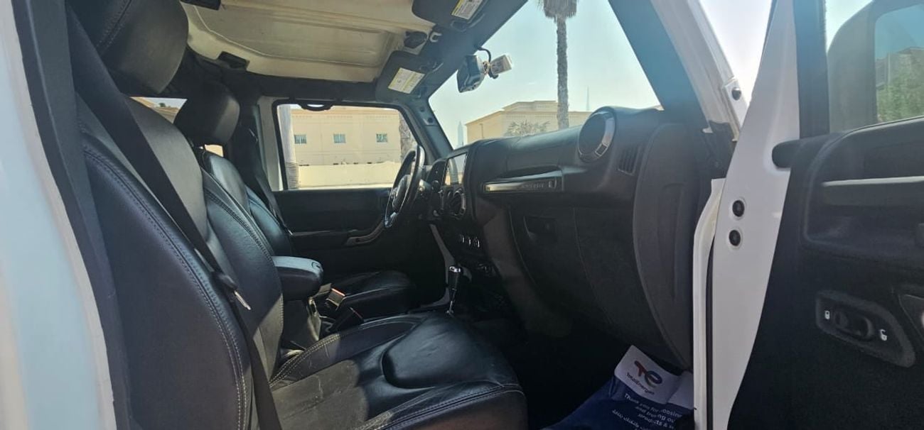 Jeep Wrangler Unlimited Sport 3.6L A/T