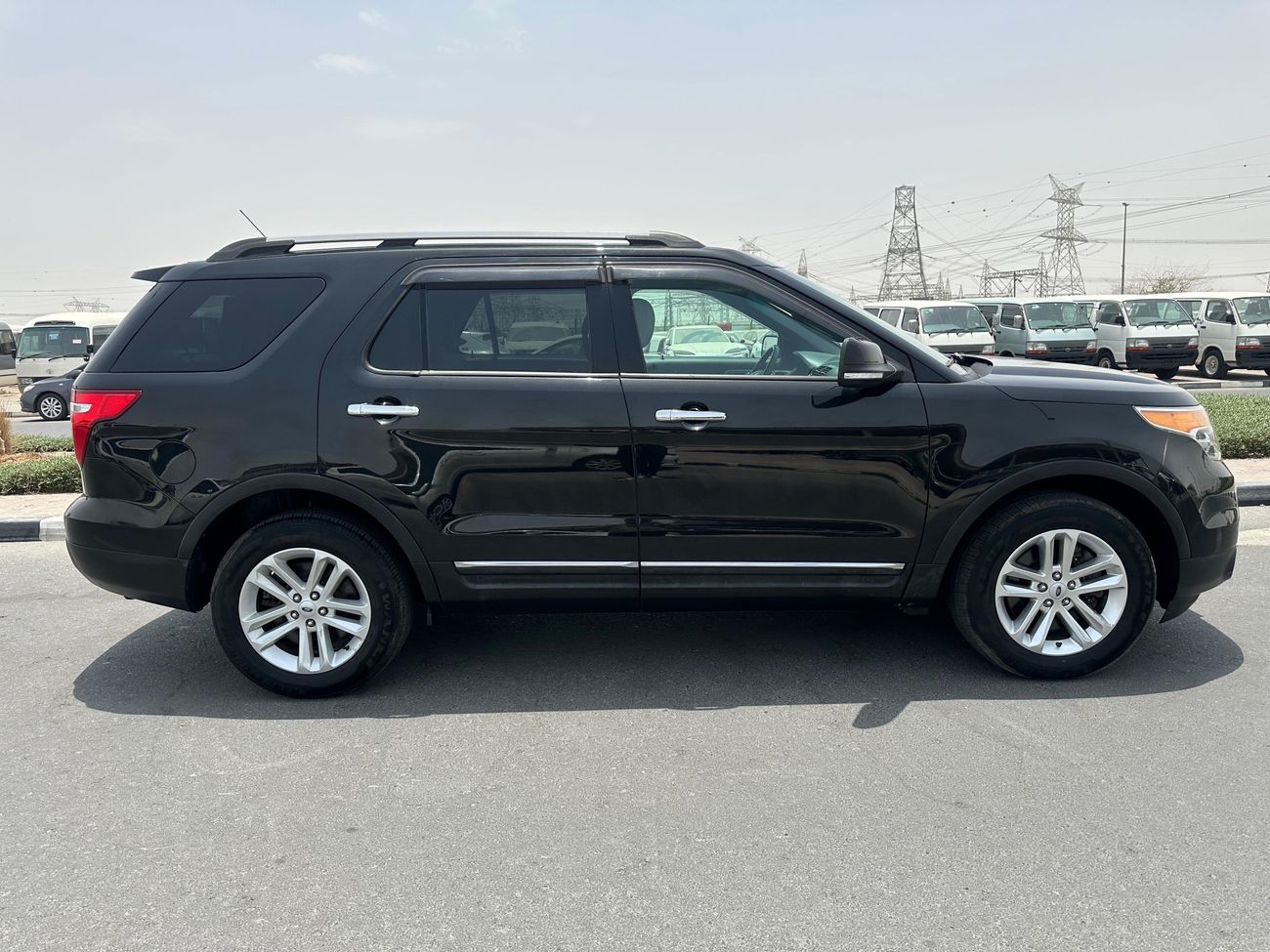 فورد إكسبلورر XLT V4