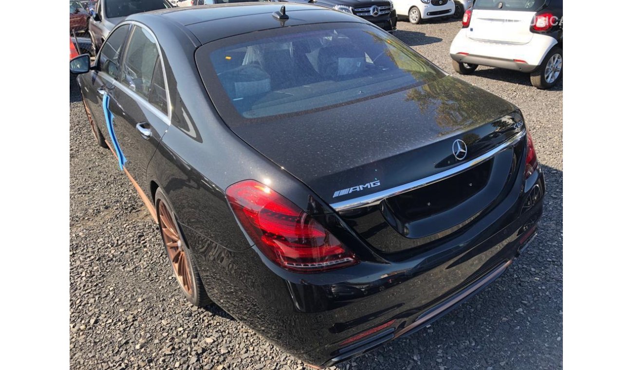 مرسيدس بنز S 65 AMG V12 Final Edition