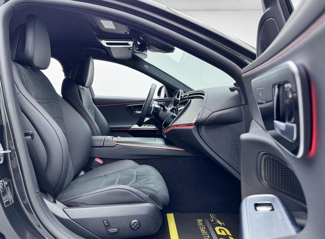 Mercedes-Benz E200 2.0L 2024 Mercedes Benz E200 AMG Night Package, 2025 Mercedes Warranty, Full Service History, Low Km