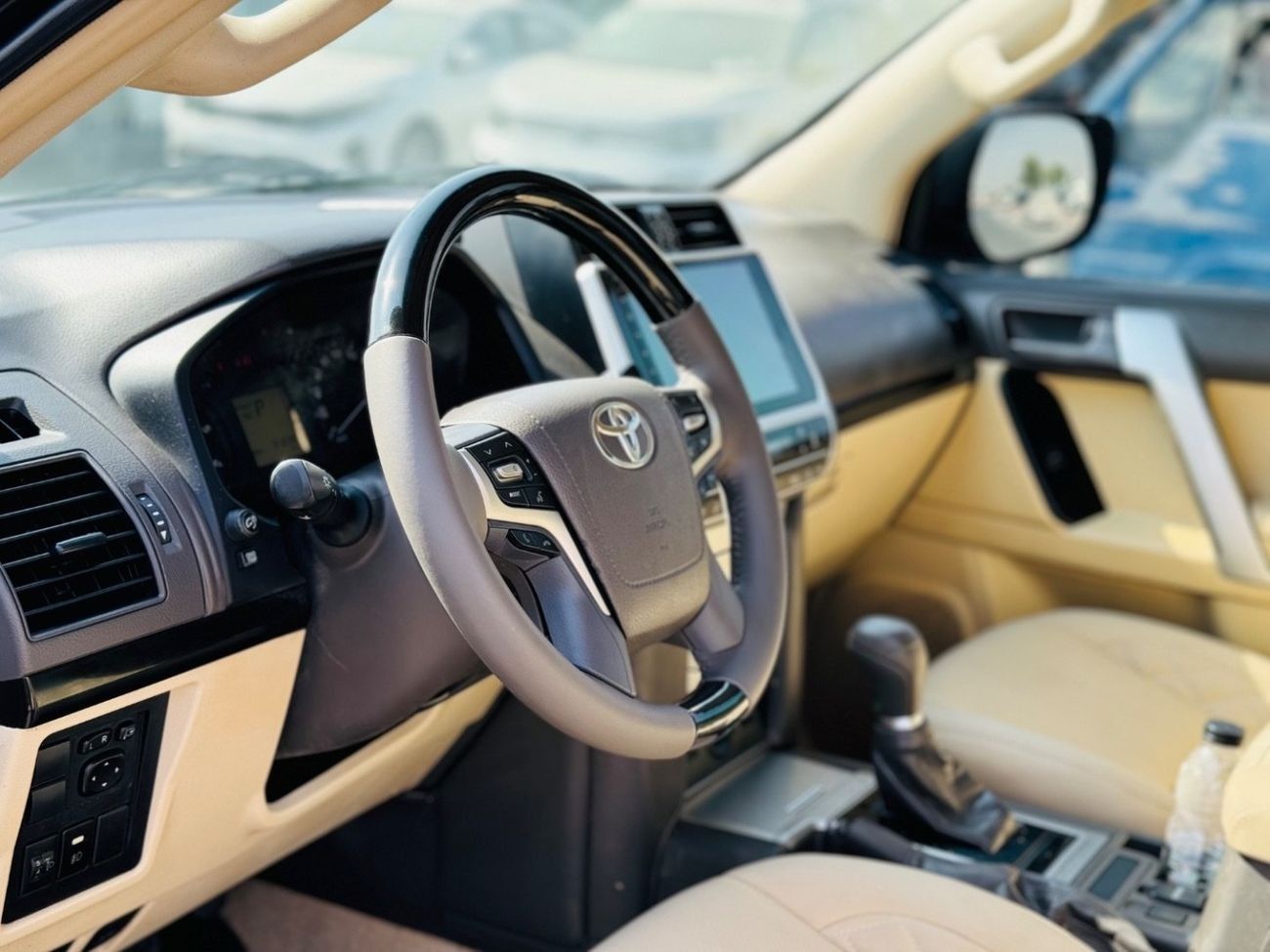 تويوتا برادو Toyota prado 2019 v4 full options
