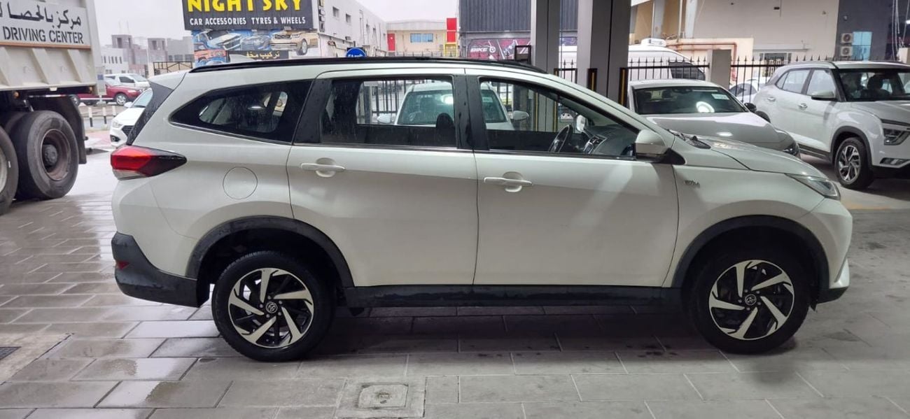 Toyota Rush EX 1.5L FREE REGISTRATION l NO CONVENIENCE FEES l Under warranty | Certified Pre-owned | 0% Down Pay