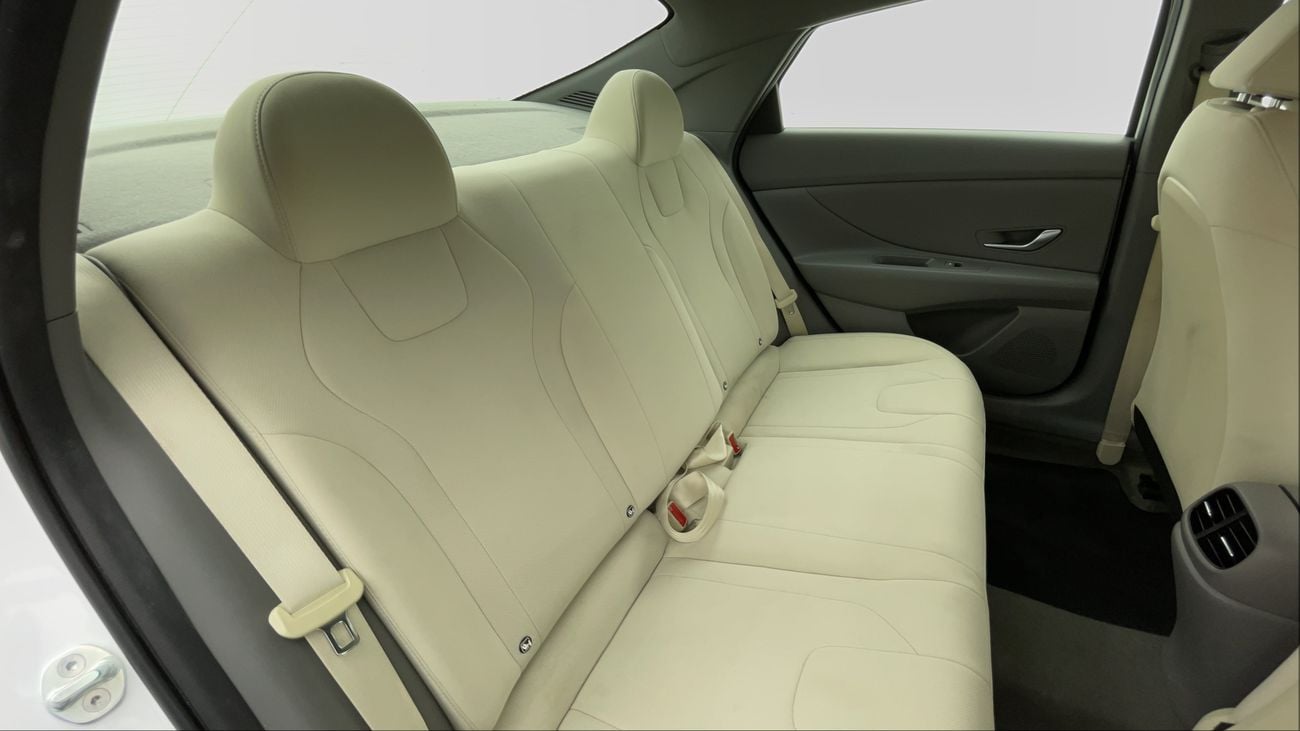 Hyundai Elantra SMART 1.6 | Zero Down Payment | Home Test Drive