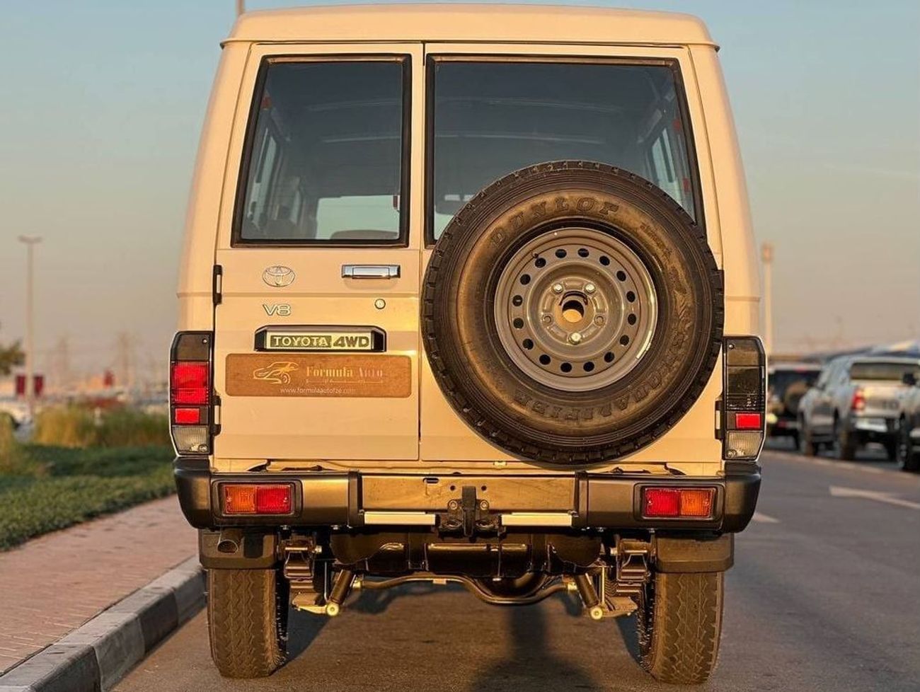 تويوتا لاند كروزر 70 LC78 4.5L V8 DSL M/T //2024// STANDER OPTION WITH DIFF LOCK , SNORKEL // SPECIAL OFFER // BY FORMULA