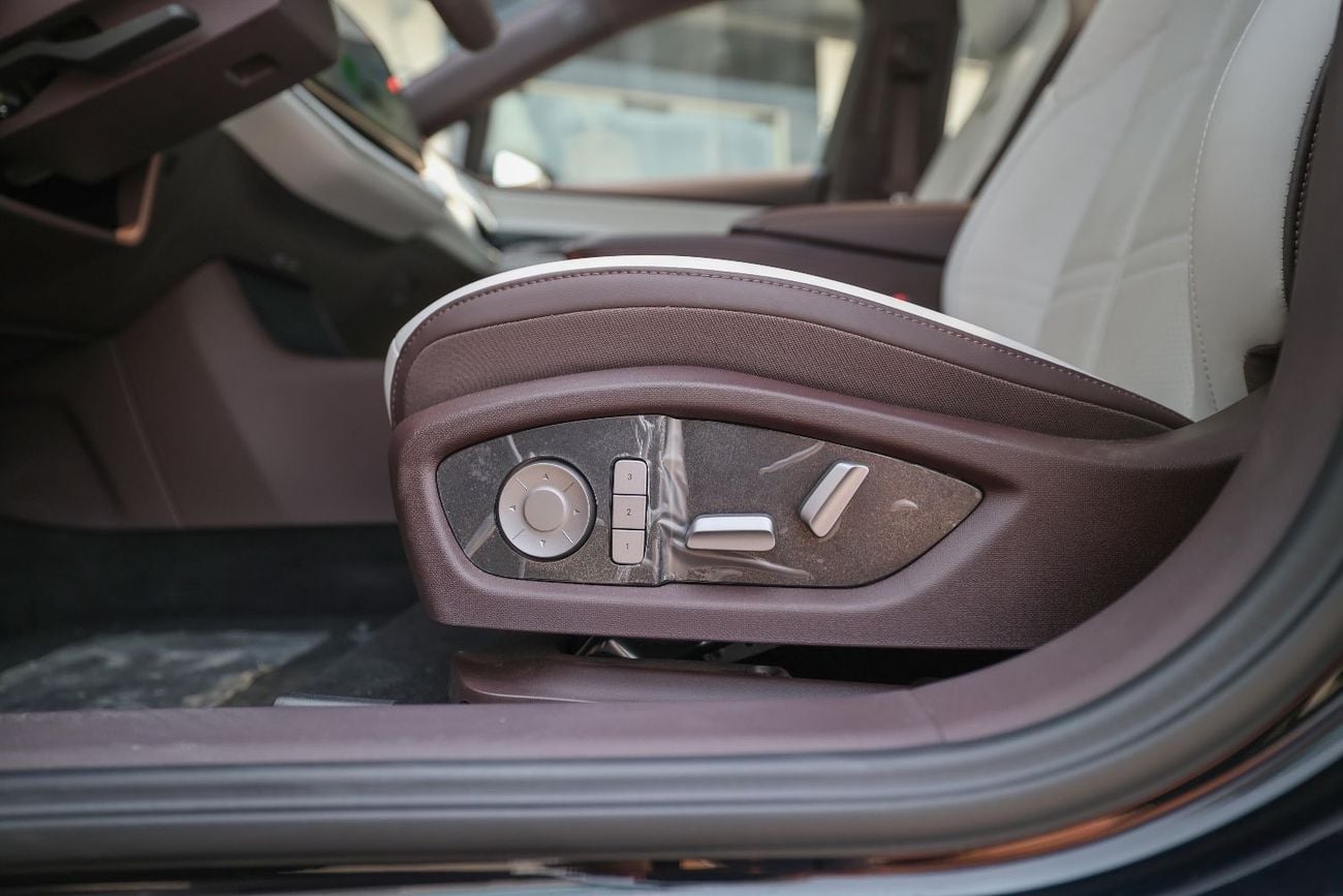 HONGQI Eh7 85 KWH RWD