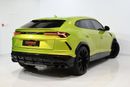 Lamborghini Urus STD 2022 Lamborghini Urus, 10/2026 Lamborghini Warranty, Lamborghini Service History, GCC