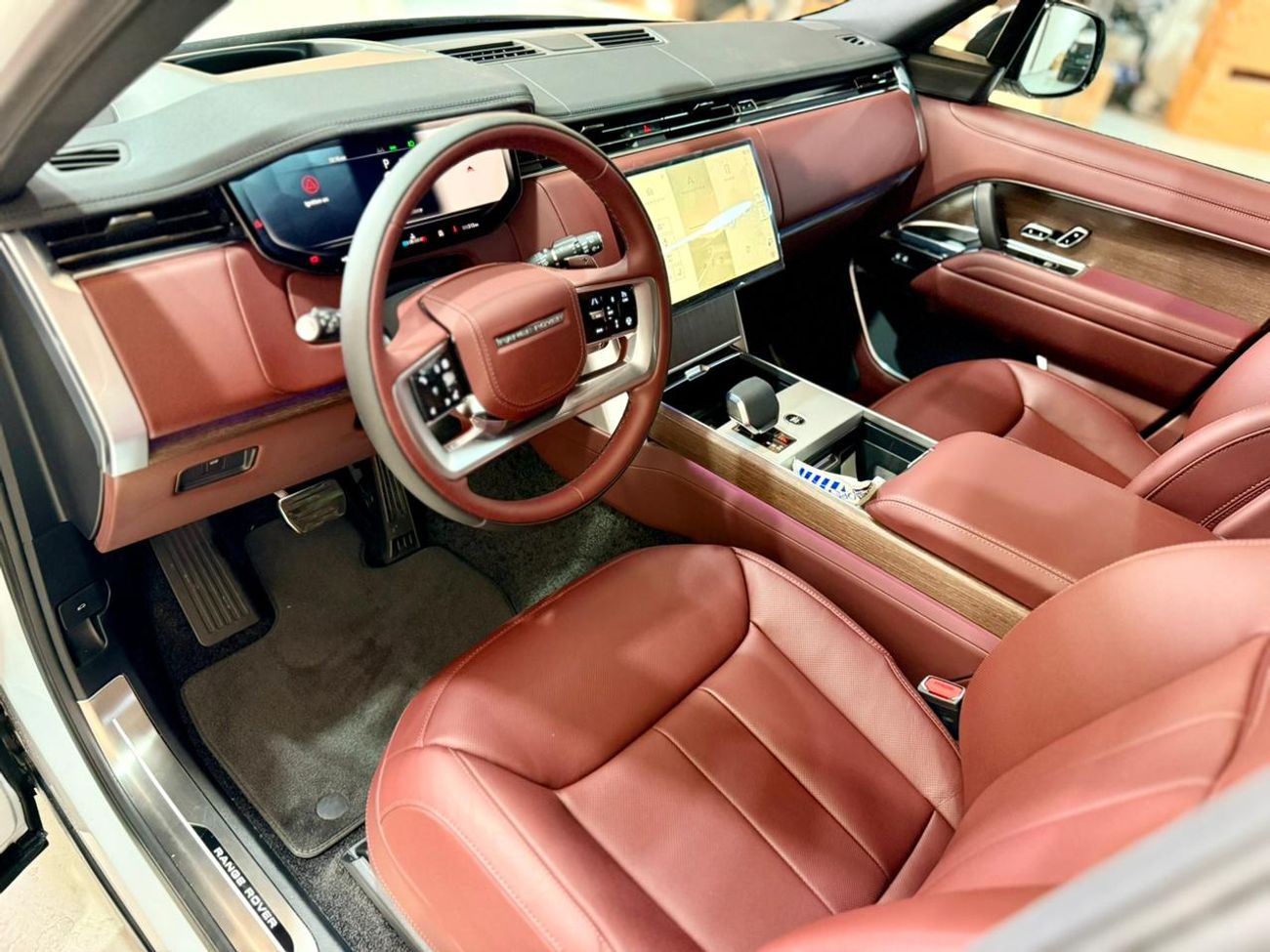 لاند روفر رينج روفر P530  SE