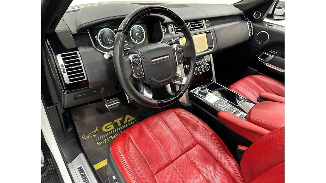 Land Rover Range Rover 2017 Range Rover Vogue SE Supercharged V8, Warranty, Full Service History, Full Options, GCC