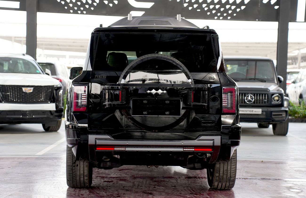 BYD Leopard 8 Smart and Brave Flagship Edition (6 Seats) (EXPORT ONLY)