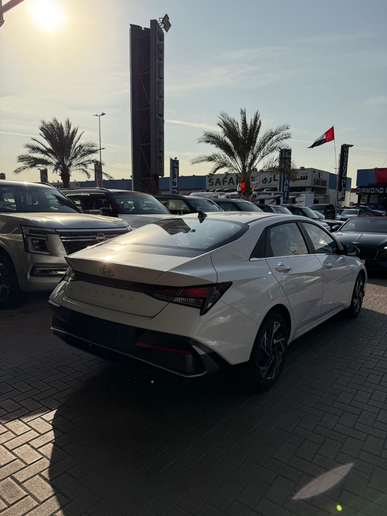 هيونداي إلانترا