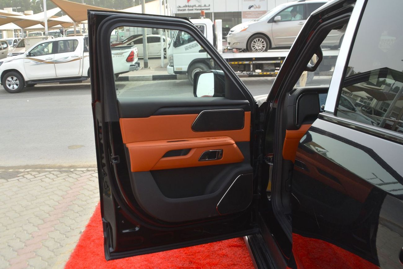 ROX 01 VIP | HYBRID | 6 SEATS | SUV |