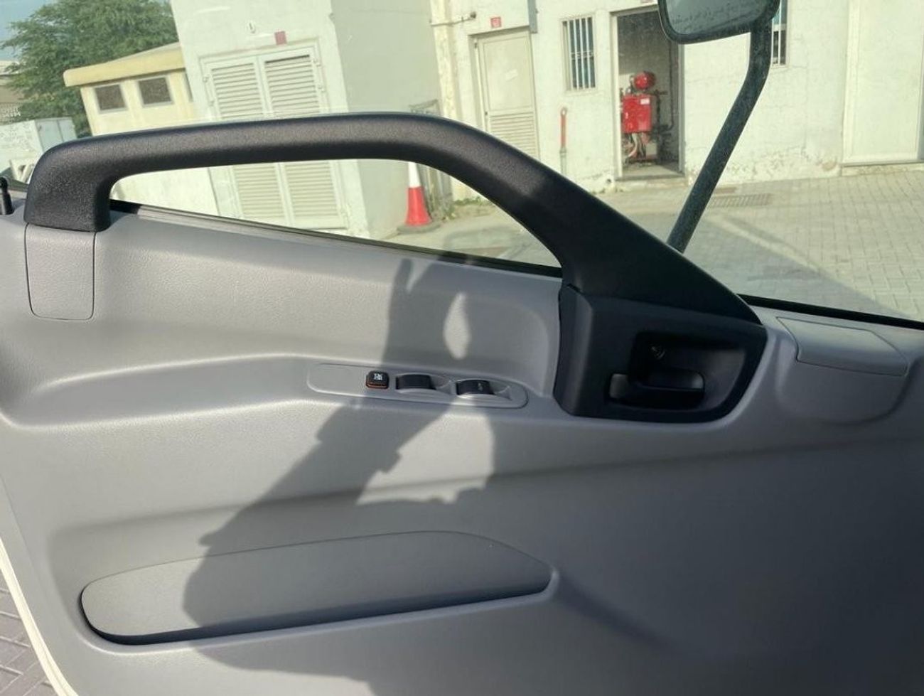 Hino 300 Hino 714 Double Cab Chassis with Turbo & ABS  4.2 TON