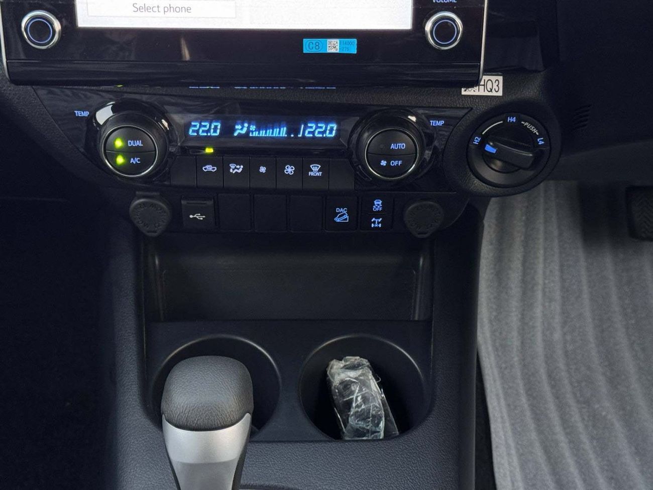 تويوتا هيلوكس 2025 TOYOTA RIGHT HAND DRIVE HILUX TOP-LINE D/CAB 2.8L DIESEL BRAND NEW 0KM