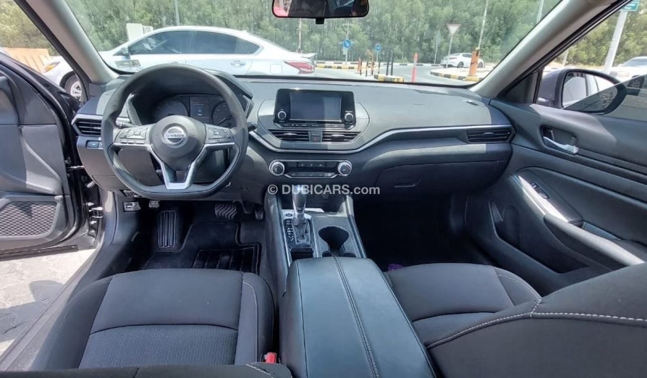 نيسان ألتيما S Very clean car