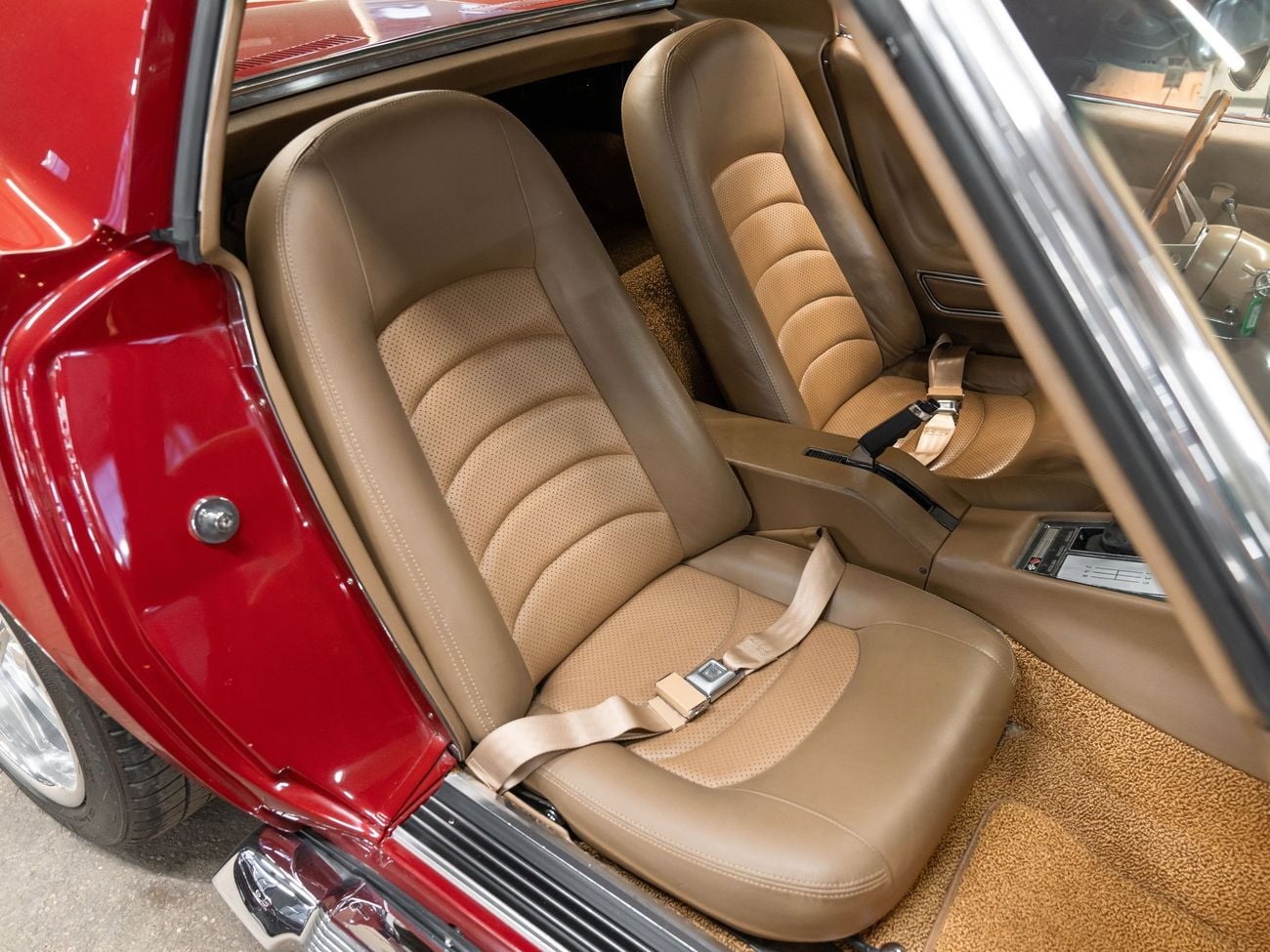 شيفروليه كورفت Stingray GM502 Hogan Intake 5 Speed Pro Touring Restomod