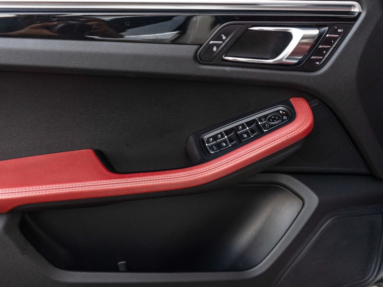 Porsche Macan S 3.0L (340 HP)